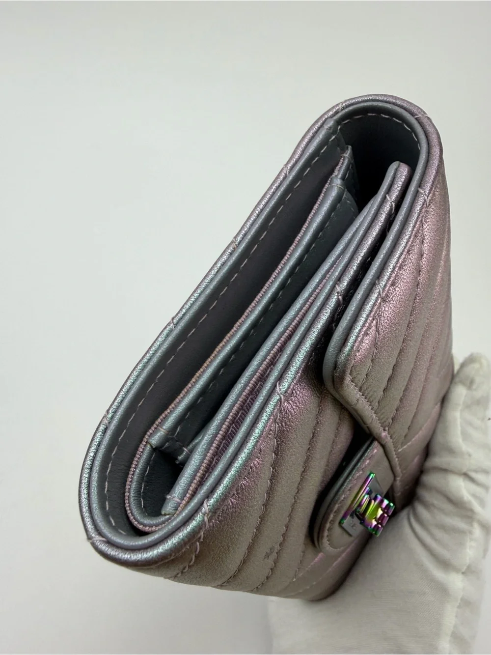 CHANEL Iridescent Chevron Quilted Wallet - Picture 4 of 13